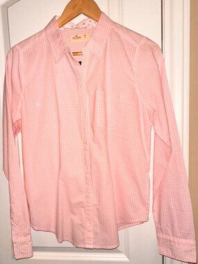 Hollister Pink And White Plaid Button Down Shirt - Size Medium